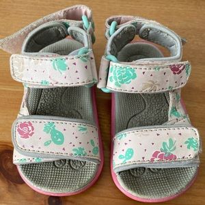 Pink flower Toddler Sandals